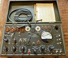 Ungetestet sehr selten WW2 US Signal Corp Valve Tube Tester Model I-177B in sehr gutem Zustand