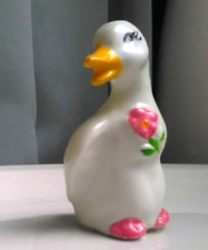 Kleine Porzellanfigur Ente mit Blume Gans Vogel Sammelfigur