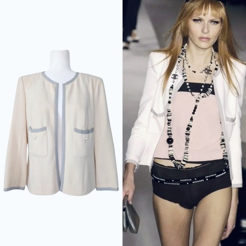 Chanel vintage blazer beige - chanel,