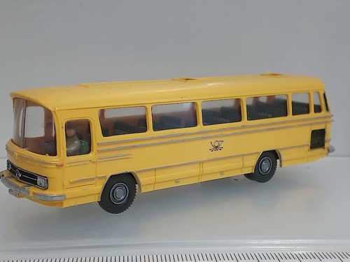 Mercedes o302 postbus h0 - postbus, 1:87