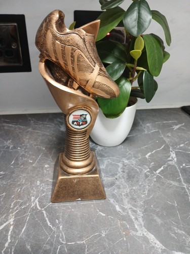 Fußballstatuette