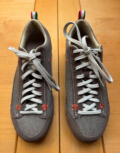 Dolomite low canvas - 54,