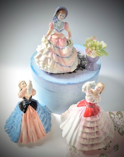 Royal doulton fine bone - royal,