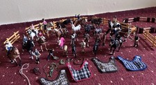 Schleich 23 Pferde 15 Figuren & Zubehör – großes Set mit Schleich Koppel Zaun 
