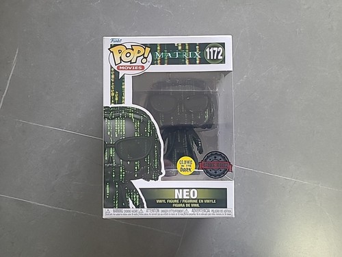 Funko pop matrix 1172 glows - glows, in