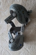 Össur Unloader One MEDIUM RM