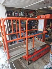 JLG Power Towers Nano SP –