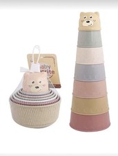 Stapelbecher und xylophon - stapelbecher,