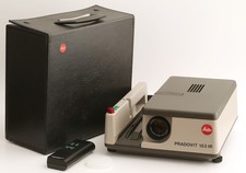 Leica Leitz Pradovit 153 IR (Infrarot) Diaprojektor mit Colorplan 2,5/90 mm