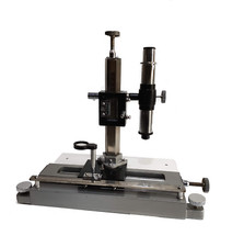 Reisemikroskop mit Holzbox