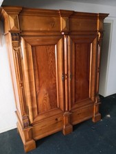 Barock Wäscheschrank