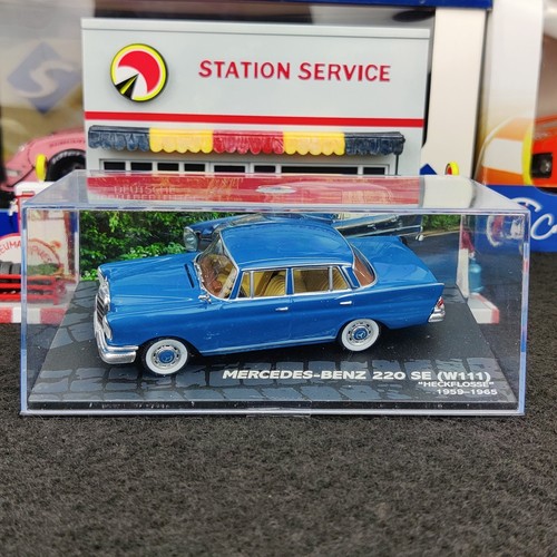 Auto mercedes benz - mercedes-benz, 220