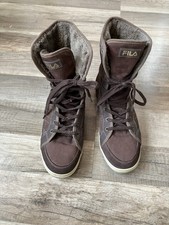 Fila Schuhe Größe 42 für Damen.
