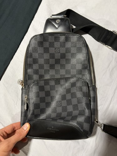 Louis vuitton avenue - sling, bag