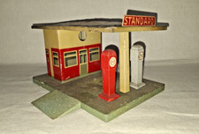 alte Märklin Tankstelle Standard Esso Blechtankstelle Blechspielzeug