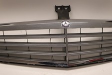 Mercedes Benz W204 C180 Grill Kühlergrill Elegance orig. MB A2048801283