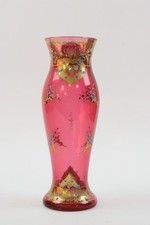 Böhmische Glasvase Cranberry