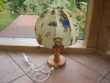 Lampe, Kinderlampe, Holzsockel, beiger Schirm mit Bärenmuster, inkl.Leuchtmittel