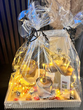 Geschenkkorb Gefüllt Männer Frauen Geburtstag Beleuchtet NEU Handmade 2025 