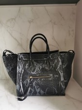 Handtasche Schlangenlederoptik