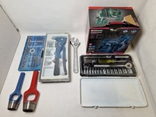 D20-BI Werkzeug set Metallbearbeitung Gewindebohrersatz Nietzange Engländer Satz