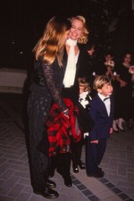 Dia Cybill Shepherd mit ihren Kindern 1993 KB-format Fotograf P5-31-3-4
