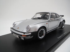 AutoArt 77971  Porsche  911  3.0 Turbo  (silber) 1:18 OVP !