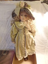 Porzellanpuppe handgefertigt /