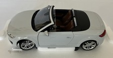 Minichamps 1:18: Audi TT Roadster, gletscherweiß (5011400515)