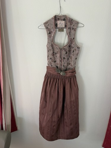 Dirndl tracht kleid bayrisch - tracht,