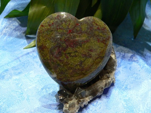 Blutjaspis herz skulptur - herz,