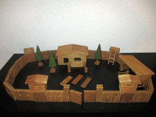 DDR  Spielzeug Vero Holzspielzeug Western Fort Texas