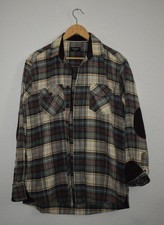 👕 Classic Flannel Plaid