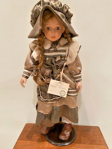 Sammler puppe aus porzellan - sammler,