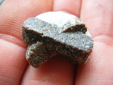 Schöner STAUROLITH KRISTALL (