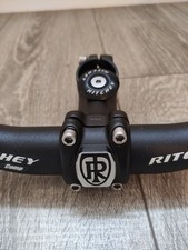 Lenker Ritchey Comp, Vorbau Ritchey Comp, Griffe Ritchey Comp Trail, Spacer. Set
