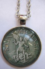Halskette Sankt St. Michael Necklace  Heiliger Erzengel x