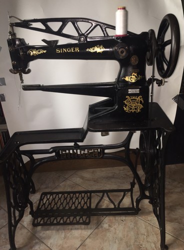 Riesen nähmaschine antik - riesen,
