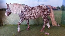 Resin Modellpferd/Breyer Pferd