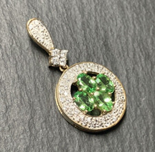 Tsavorit-Goldanhänger