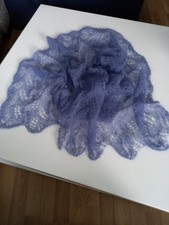 Durchbrochene handgemachte Stola aus Kid-Mohair;  Länge 1,5 m und Breite 0,5 m