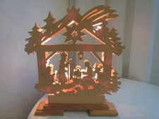 Beleuchtetes Fensterbild Holz Krippe Weihnachten