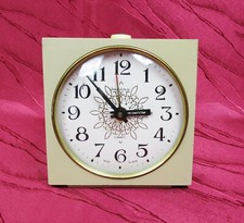 Yantar großer Vintage Wecker