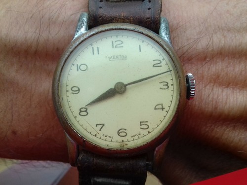 Mentor militar 1940 s - mentor,
