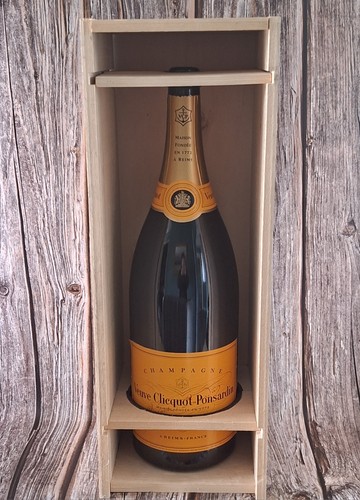 Veuve cliquot champagner - cliquot,
