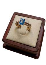 Ring gelbgold 585 mit Blau und