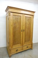 Antiker Schrank Jugendstil um