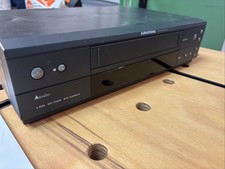 Grundig Vivance 43 VHS Videorekorder GV3243 HiFi