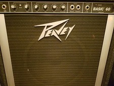PEAVEY BASIC 60 BASS AMP - made in USA - SOLID ROCK SOUND