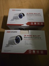 2x Hikvision DS-2CD2020F-IW IR